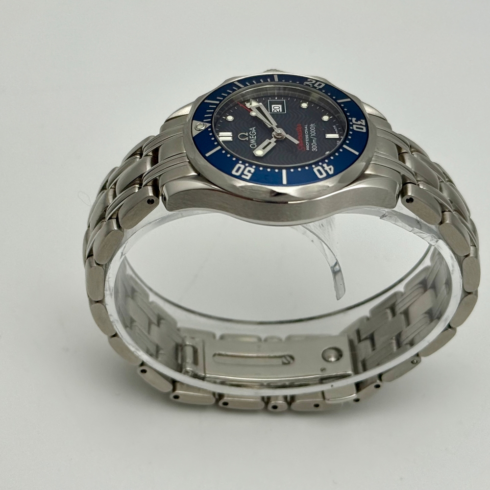 Omega Seamaster Professional 300M Lady 